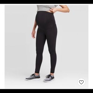 Cross panel maternity leggings